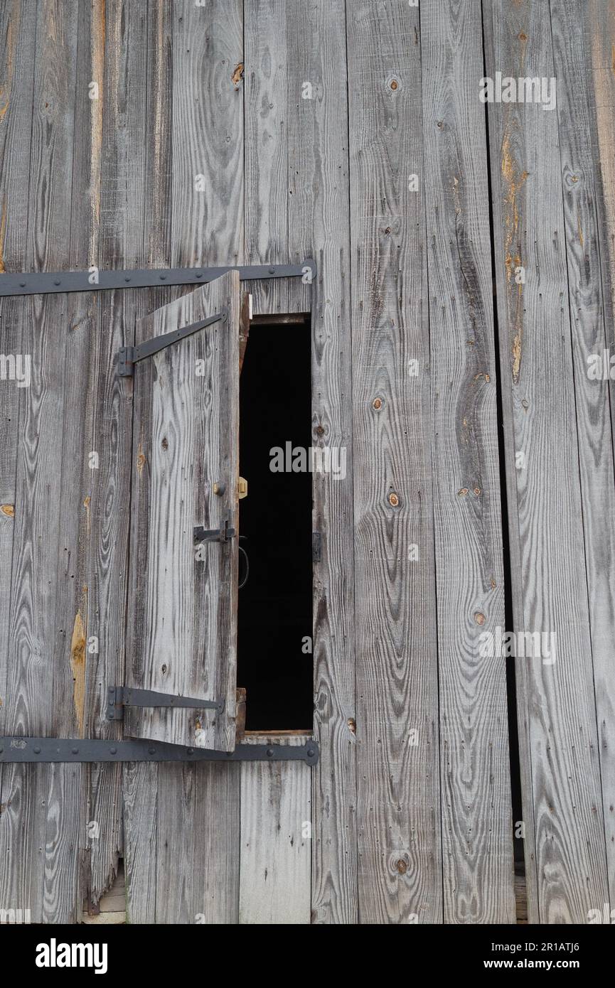 Diese Oberflächen sind alle schwarz-weiß und aus Holz. Stockfoto