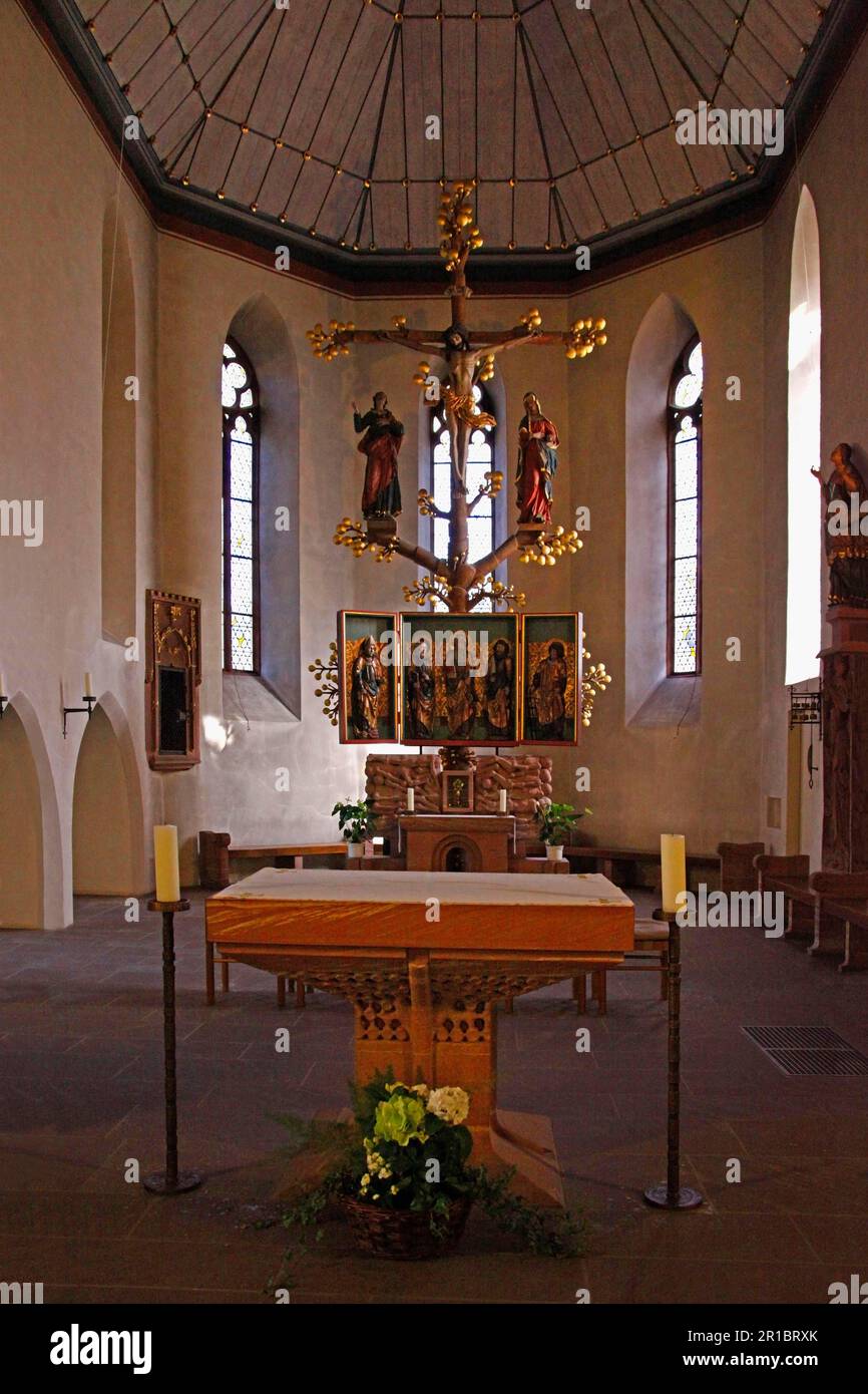 Katholische Kirche St. Martin, Chorzimmer und Hochaltar, Bad Orb, Main-Kinzig-Kreis, Hessen, Deutschland Stockfoto