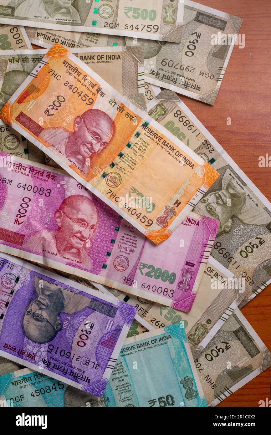 Neue indische Währung 2000-500-200-100-50-10. indische Rupie. Stockfoto