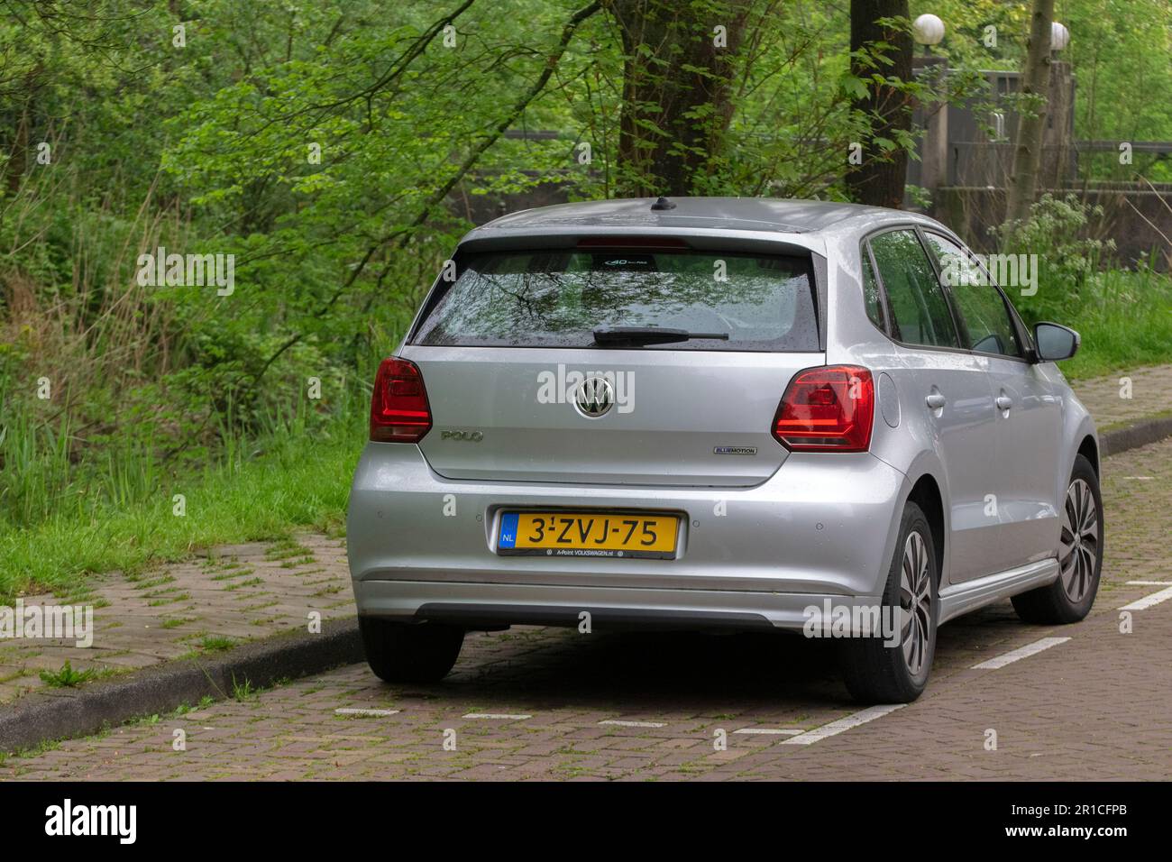 Volkswagen Polo Blue Motion In Amsterdam Niederlande 10-5-2023 Stockfoto