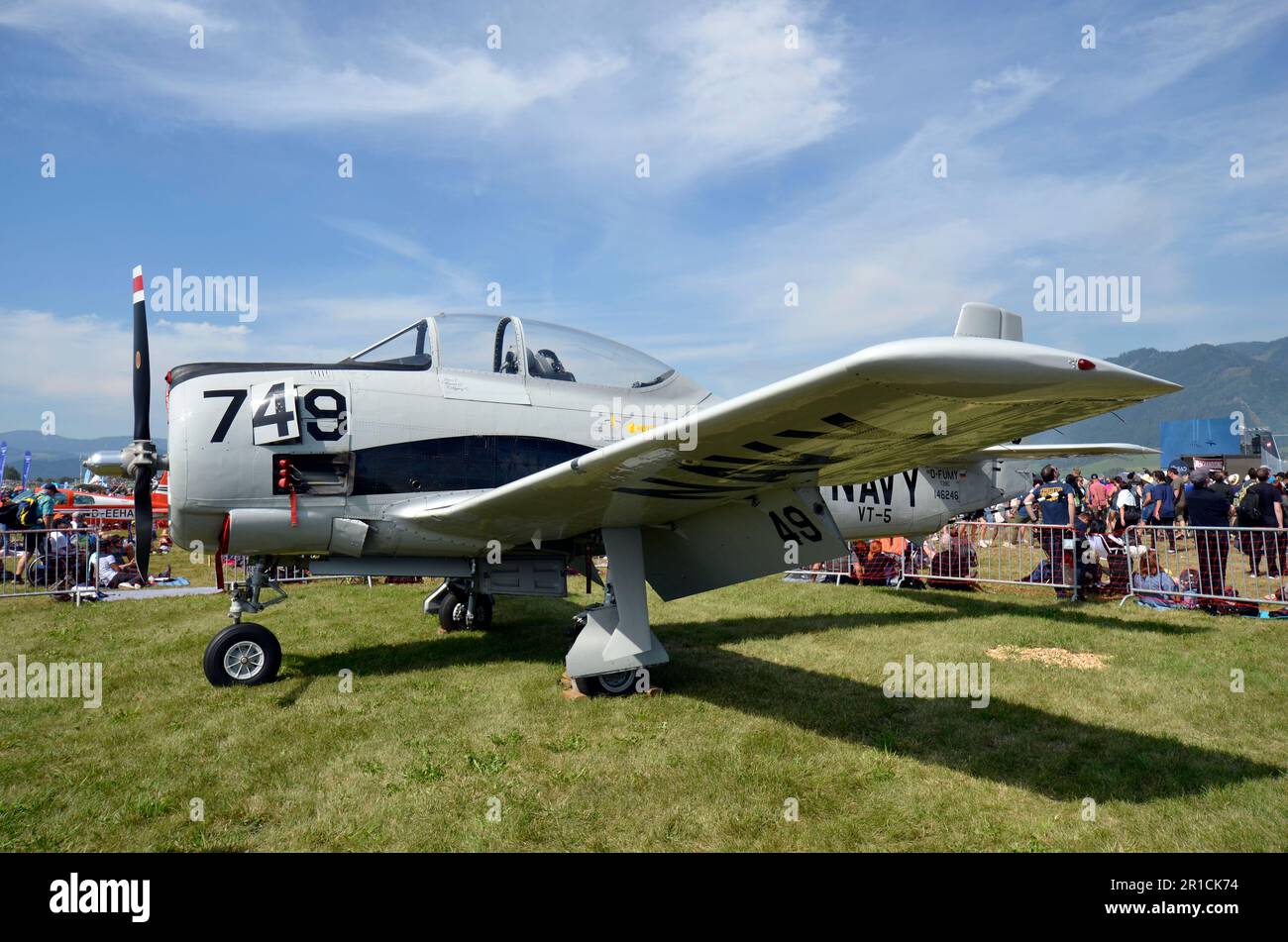 Zeltweg, Österreich - 03. September 2022: Öffentliche Flugschau in Steiermark mit dem Namen Airpower 22, nordamerikanischer T-28-Trojaner, Sportflugzeuge und leichter Bodenattac Stockfoto