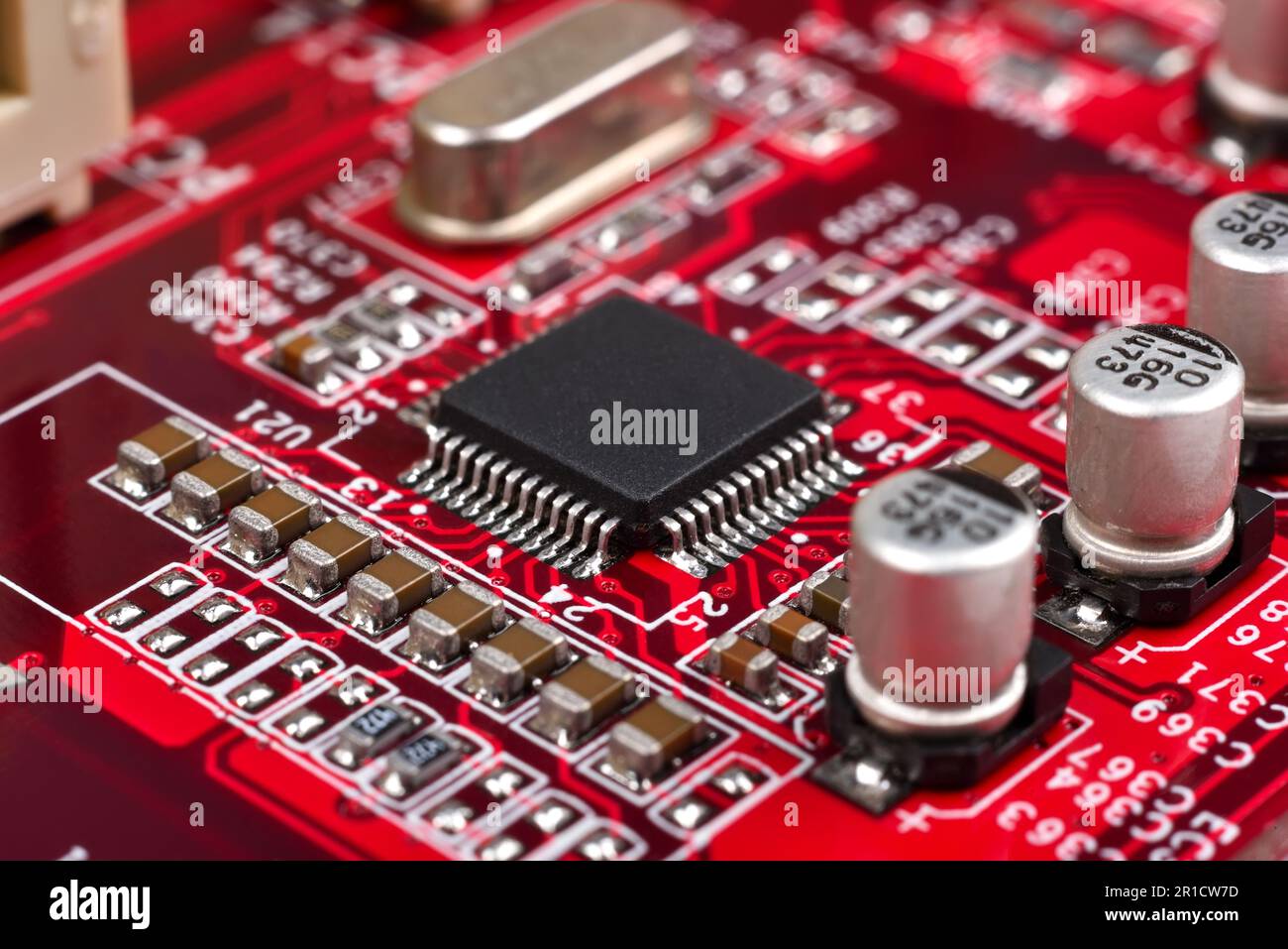 Elektronische Leiterplatte mit Mikrochip, Nahaufnahme Stockfoto