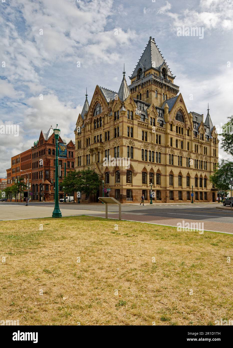 Die Bank of America befindet sich jetzt im Syracuse Savings Bank Building am Clinton Square, dem ehemaligen Pfad des Erie Canal. Stockfoto
