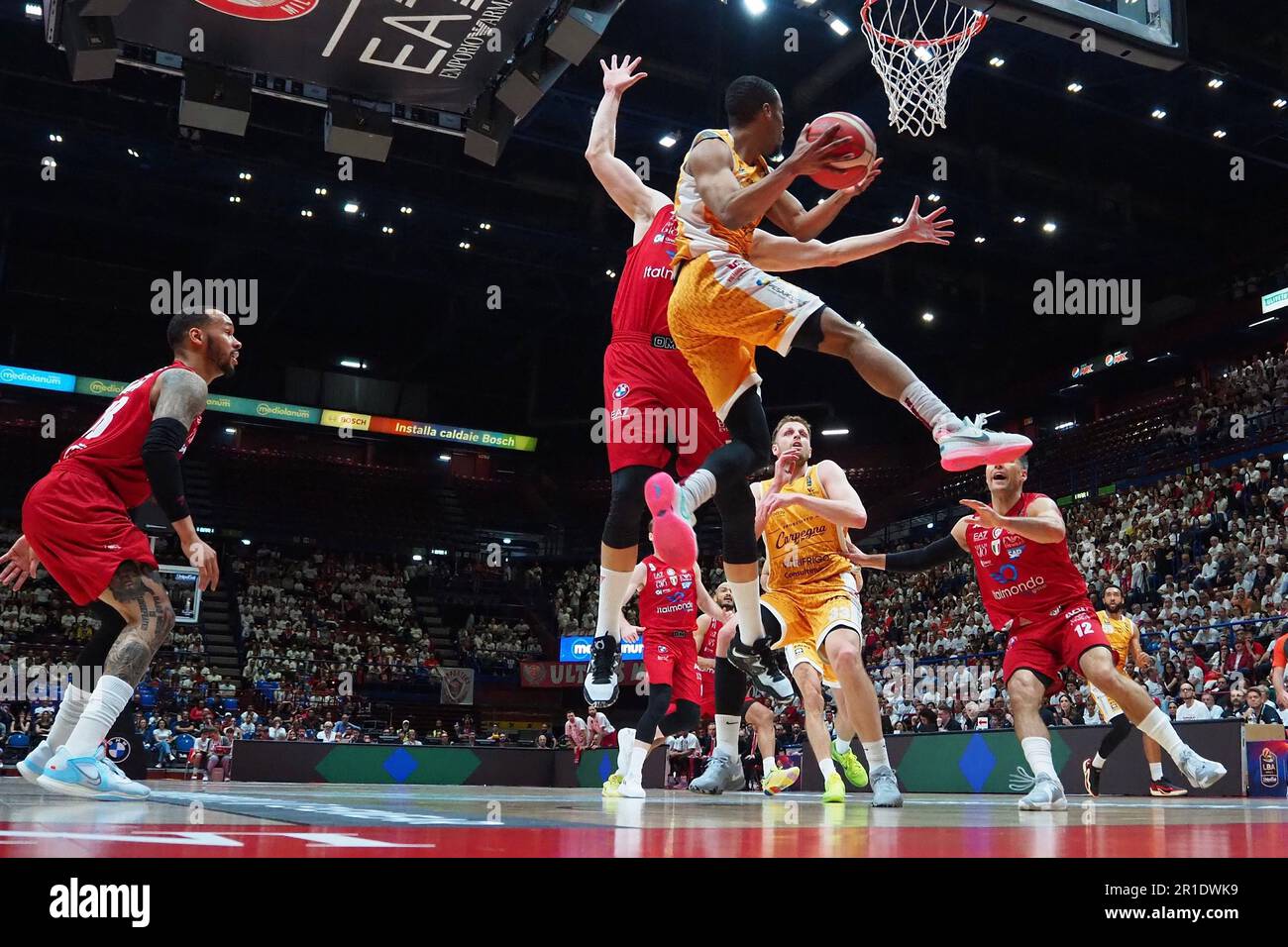 Mediolanum Forum, Assago (MI), Italien, 13. Mai 2023, Muhammad-Ali Abdur-Rahkman (Carpegna Prosciutto Pesaro) während Playoff - EA7 Emporio Armani Milano vs Carpegna Prosciutto Pesaro - Italienische Basketball Serie A Championship Credit: Live Media Publishing Group/Alamy Live News Stockfoto