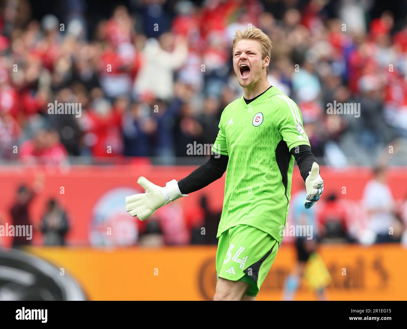 Chicago, USA, 13. Mai 2023. Major League Soccer (MLS) Chicago Fire FC Torwart Chris Brady feiert ein Tor gegen St. Louis CITY SC am Soldier Field in Chicago, IL, USA. Kredit: Tony Gadomski / All Sport Imaging / Alamy Live News Stockfoto