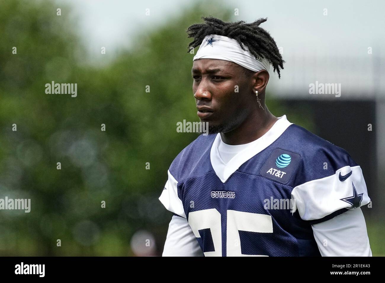 Dallas Cowboys thirdround draft pick linebacker DeMarvion Overshown