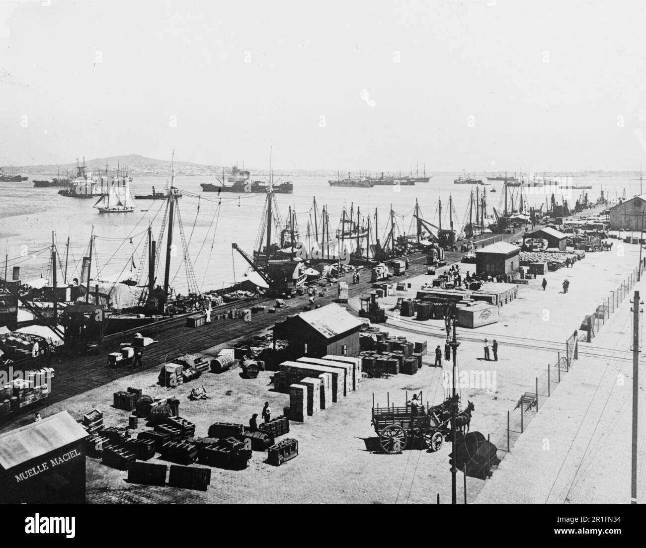 Archivfoto: Uruguay - Montevideo Maciel Wharf Ca. 1918-1920 Stockfoto