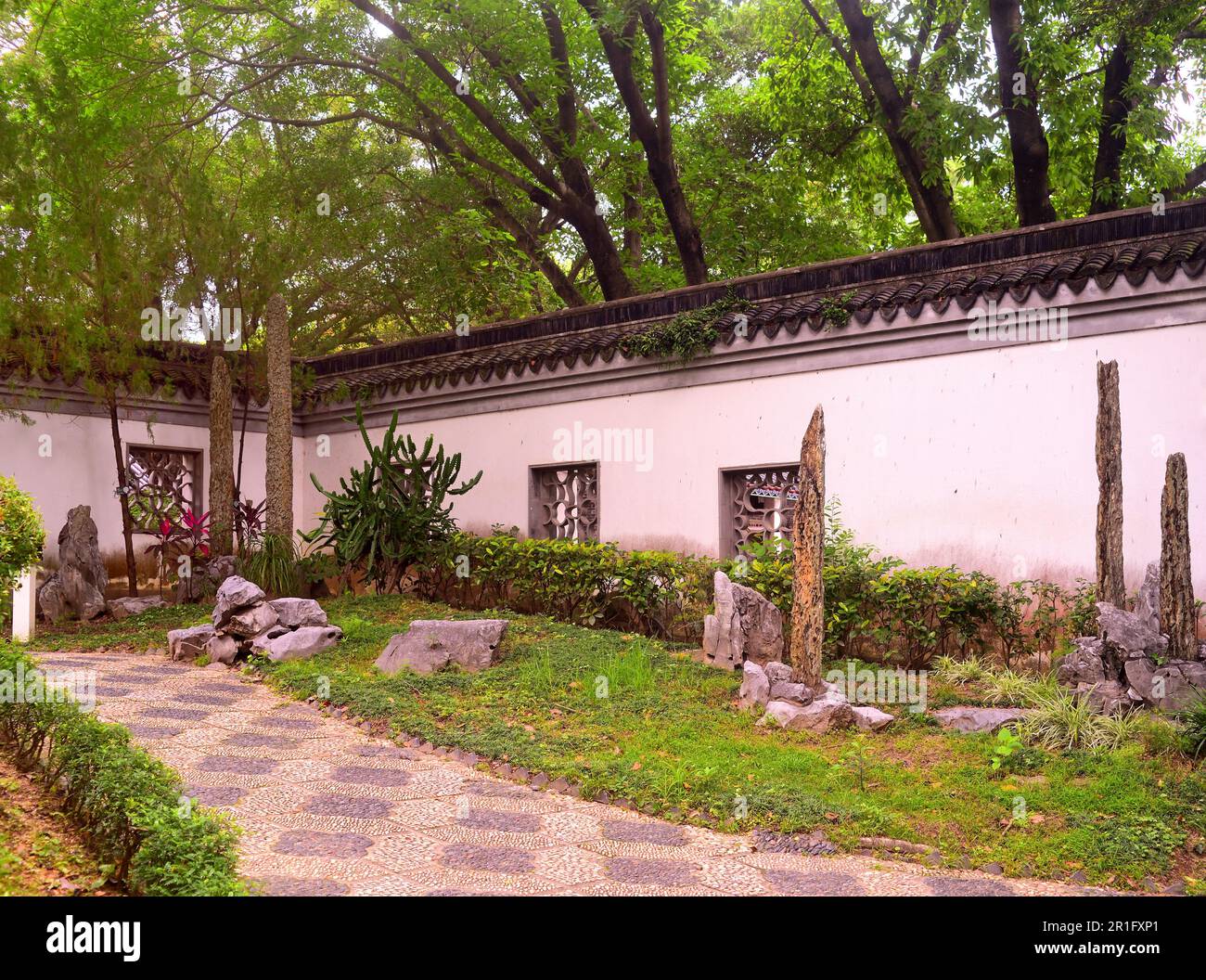 Chinesischer Garten im Kowloon Walled City Park, Hongkong Stockfoto