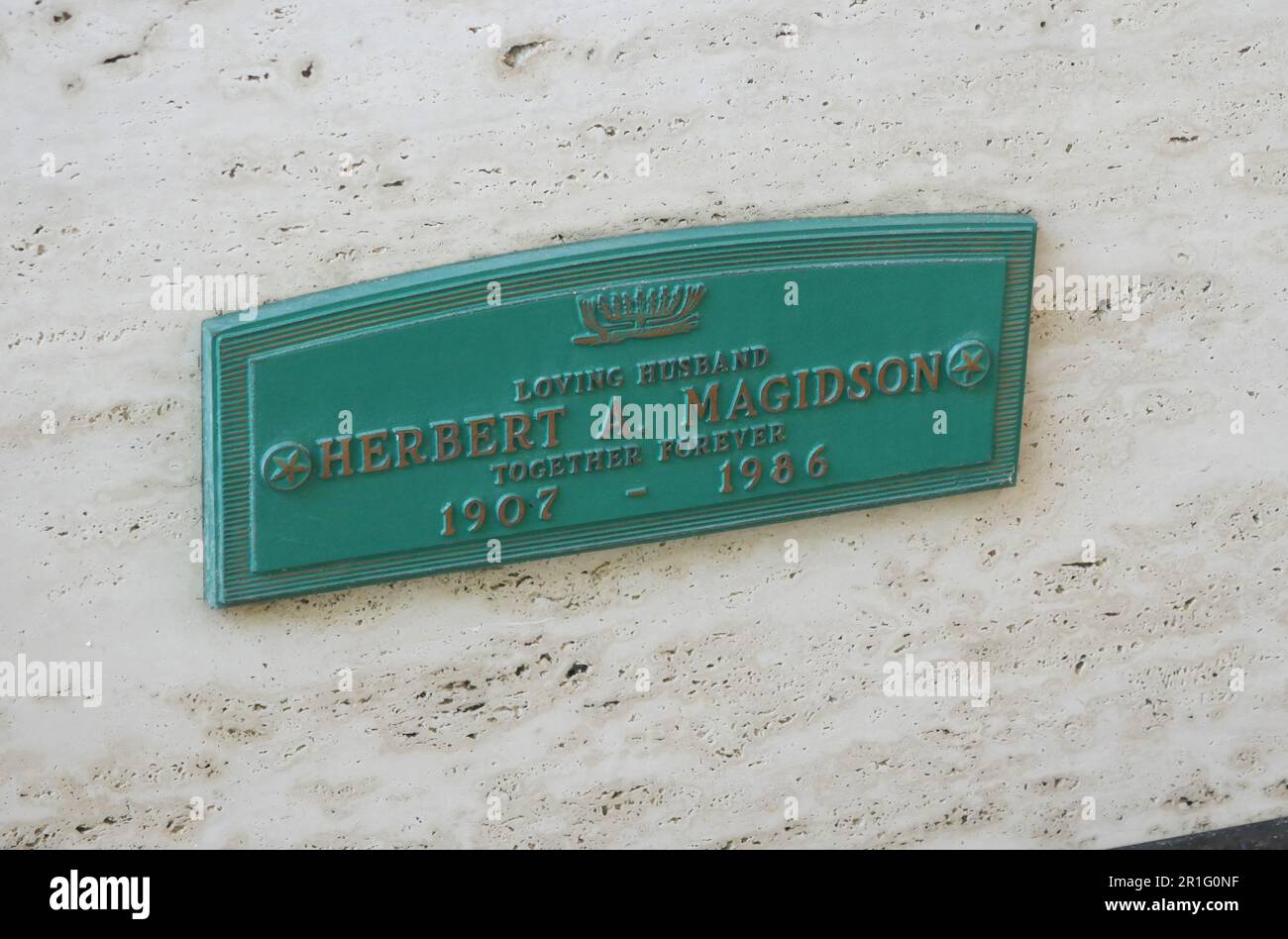 Los Angeles, Kalifornien, USA 12. Mai 2023 Composer Herbert Magidson Grab in Courts of the Book im Hillside Memorial Park am 12. Mai 2023 in Culver City, Los Angeles, Kalifornien, USA. Foto: Barry King/Alamy Stock Photo Stockfoto