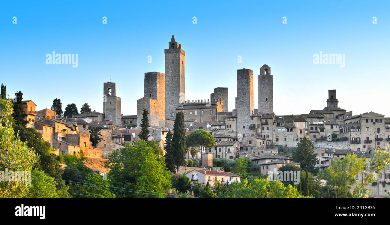 Blick von San Gimignano in der Toskana, Italien. UNESCO-Weltkulturerbe Stockfoto