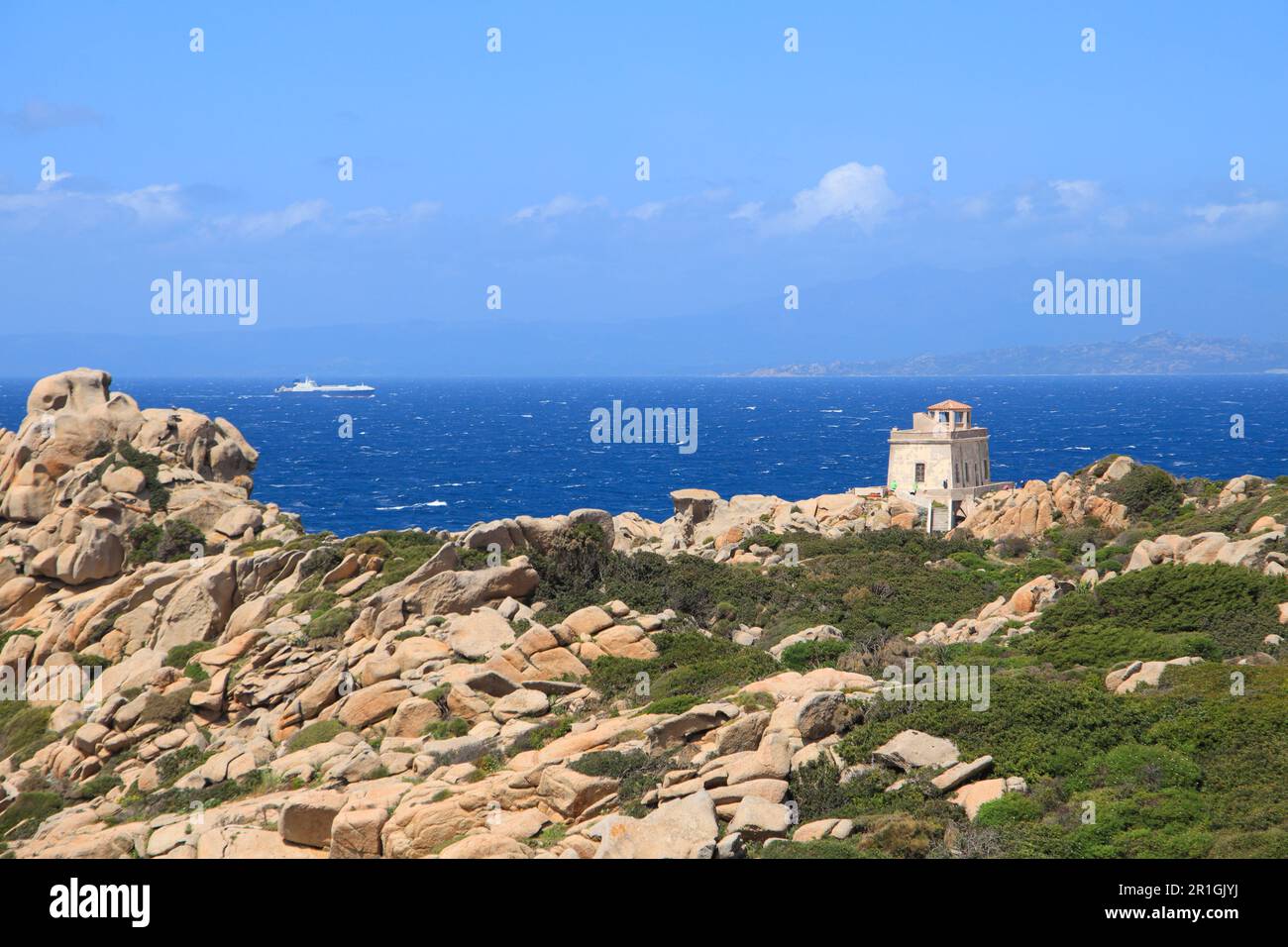 Alter Leuchtturm von Capo Testa (Faro di Capo Testa) auf Sardinien Stockfoto