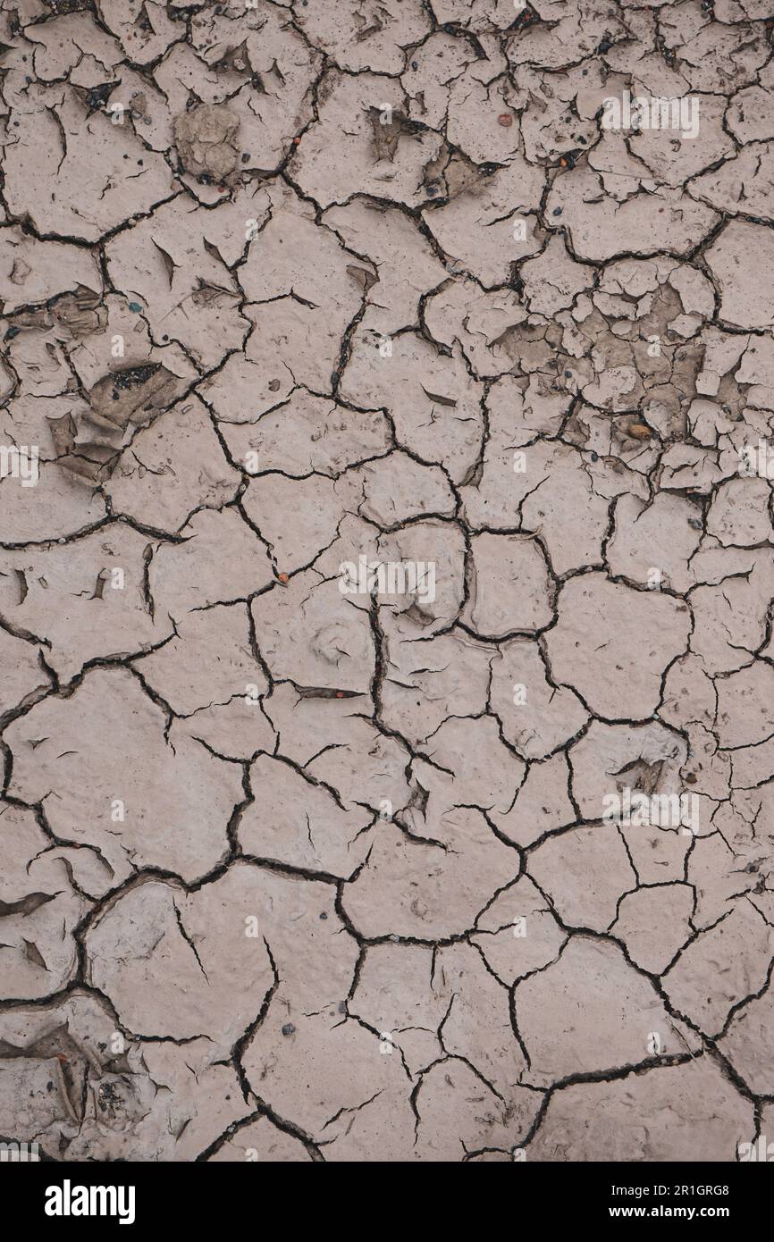 Trockener Boden in der Natur, globale Erwärmung, Klimawandel Stockfoto