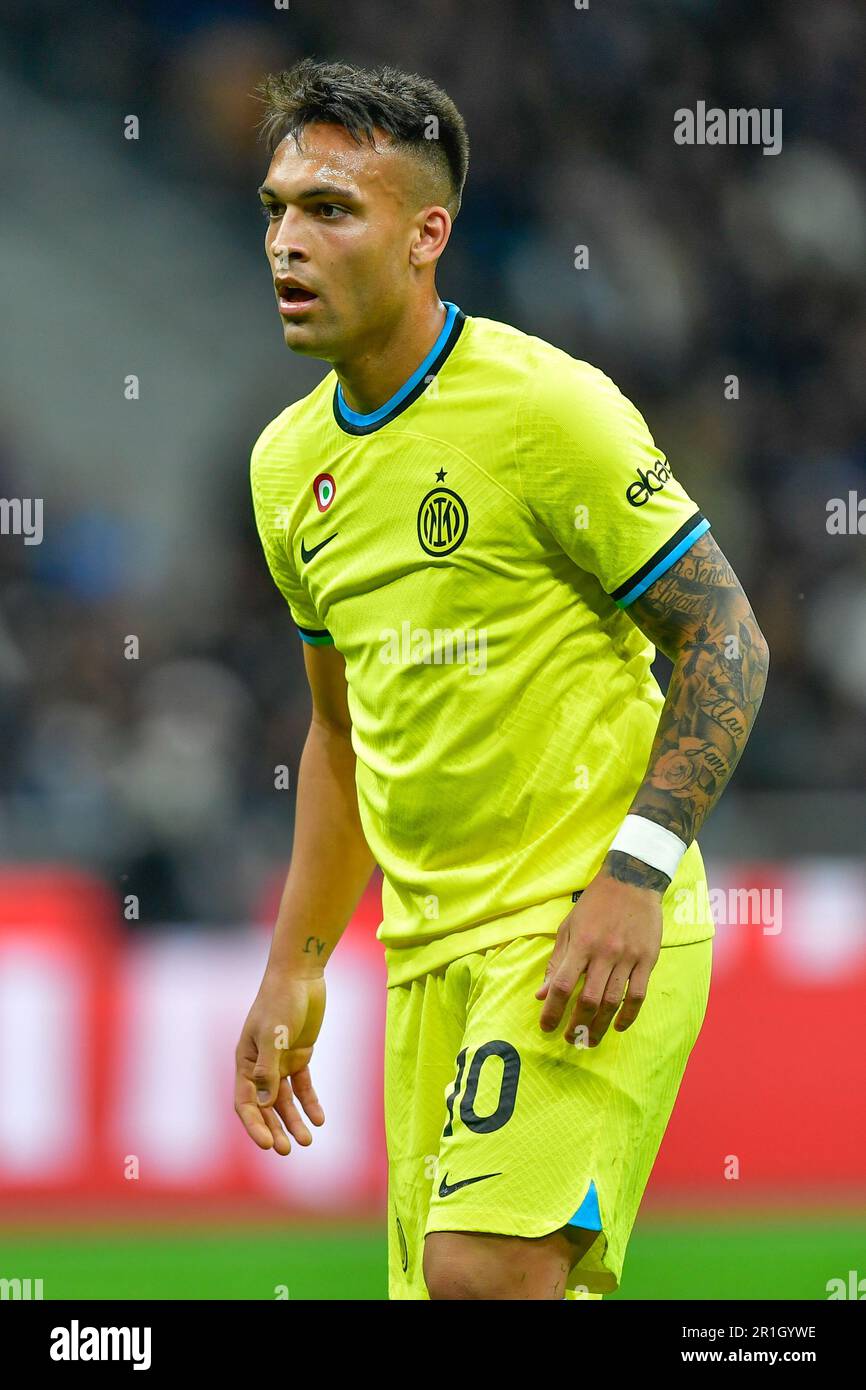 Mailand, Italien. 13. Mai 2023. Lautaro Martinez (10) von Inter während des Spiels der Serie A zwischen Inter und Sassuolo bei Giuseppe Meazza in Mailand. (Foto: Gonzales Photo/Alamy Live News Stockfoto