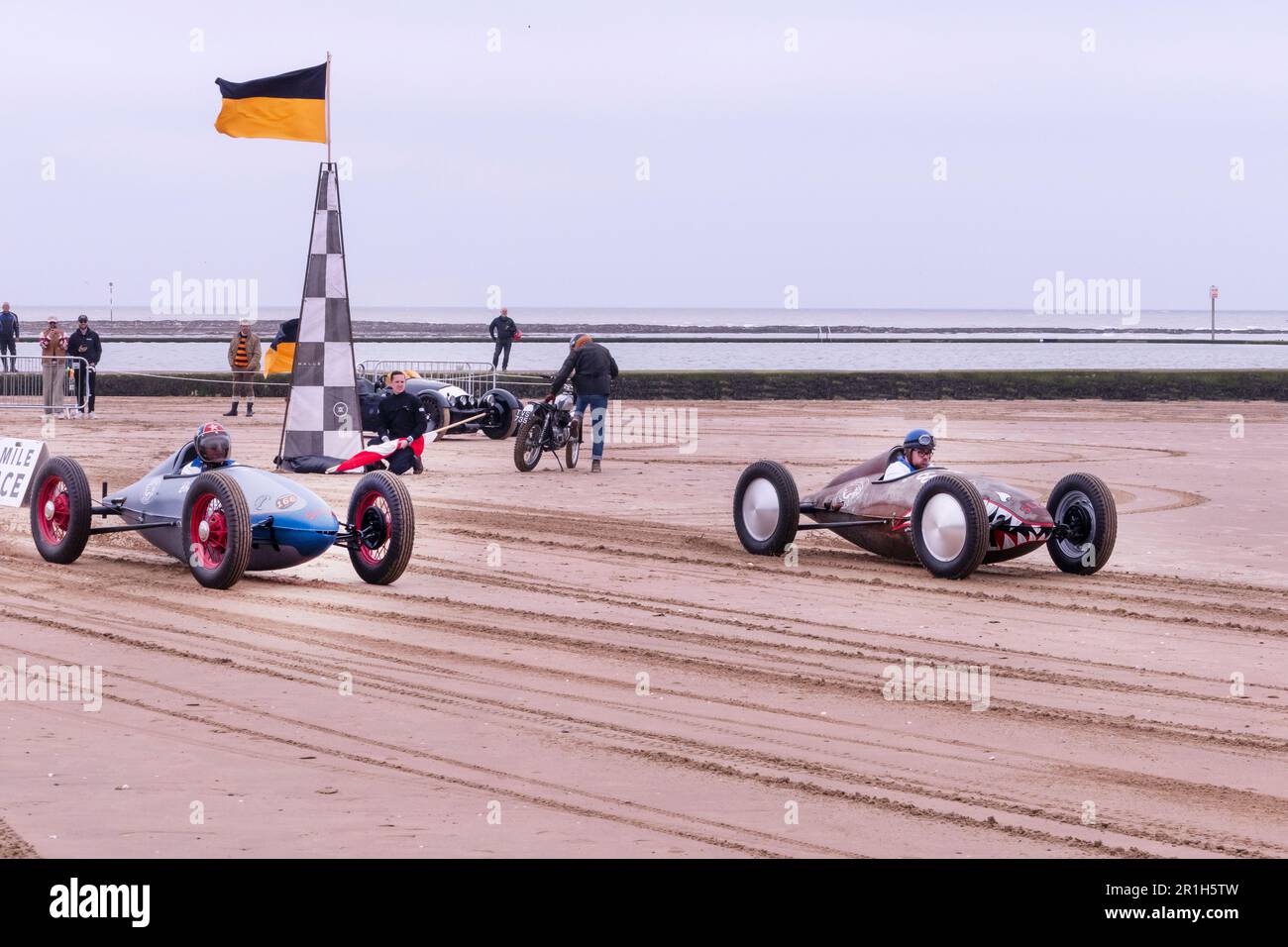 Belly-Tank-Hotrods beim Mille Margate Beach Race 2023 Stockfoto