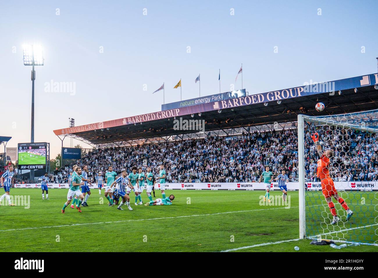 Odense, Dänemark. 12., Mai 2023. Torwart Nico Mantl (40) von AAB, gesehen beim Superliga-Spiel 3F zwischen Odense Boldklub und Aalborg Boldklub im Nature Energy Park in Odense. (Foto: Gonzales Photo - Kent Rasmussen). Stockfoto