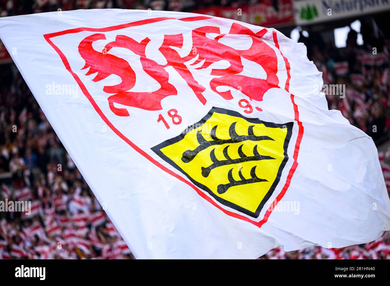 wappen-des-vfb-stuttgart-fotos-und-bildmaterial-in-hoher-aufl-sung