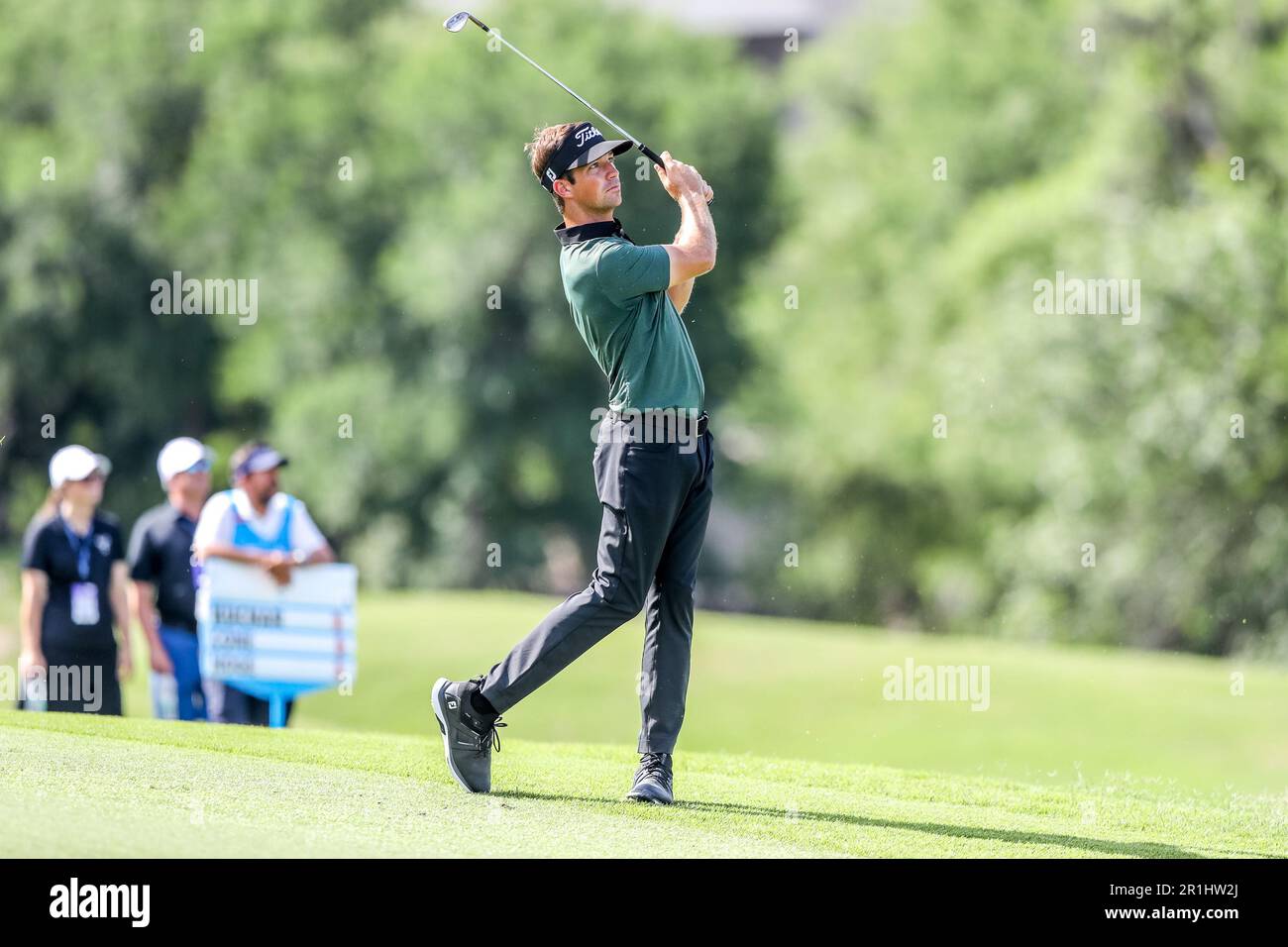 13. Mai 2023: Trevor Cone erreicht einen Anflugschuss auf dem 3.-Loch während der dritten Runde des AT&T Byron Nelson Golfturniers auf der TPC Craig Ranch in McKinney, TX. Gray Siegel/CSM Stockfoto