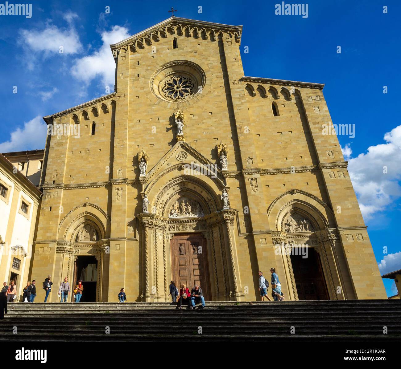 Fassade der Kathedrale von Arezzo Stockfoto