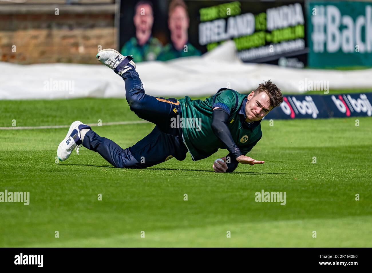 CHELMSFORD, VEREINIGTES KÖNIGREICH. 14. Mai 2023. Josh Little of Ireland bei der ICC Men's Cricket World Cup Super League - 3. ODI Ireland gegen Bangladesh auf dem Cloud County Cricket Ground am Sonntag, den 14. Mai 2023 in CHELMSFORD ENGLAND. Kredit: Taka Wu/Alamy Live News Stockfoto