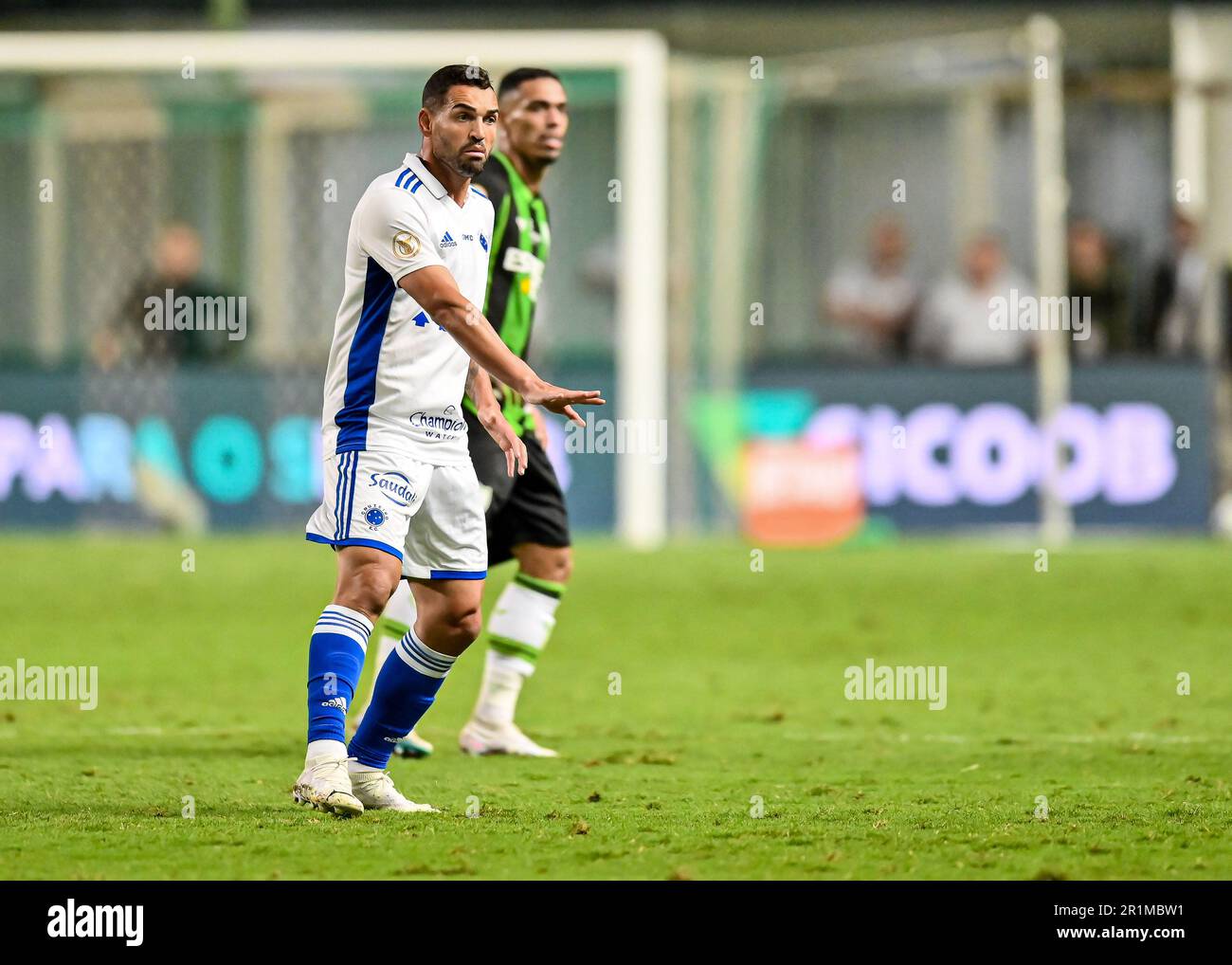 Belo Horizonte, Brasilien. 14. Mai 2023. Mineirao Stadium Gilberto do Cruzeiro während des Spiels zwischen America Mineiro und Cruzeiro, für die 6. Runde der brasilianischen Meisterschaft 2023, in der Arena Independencia, diesen Sonntag, 14. 30761 $ (Gledston Tavares/SPP) Guthaben: SPP Sport Press Photo. Alamy Live News Stockfoto