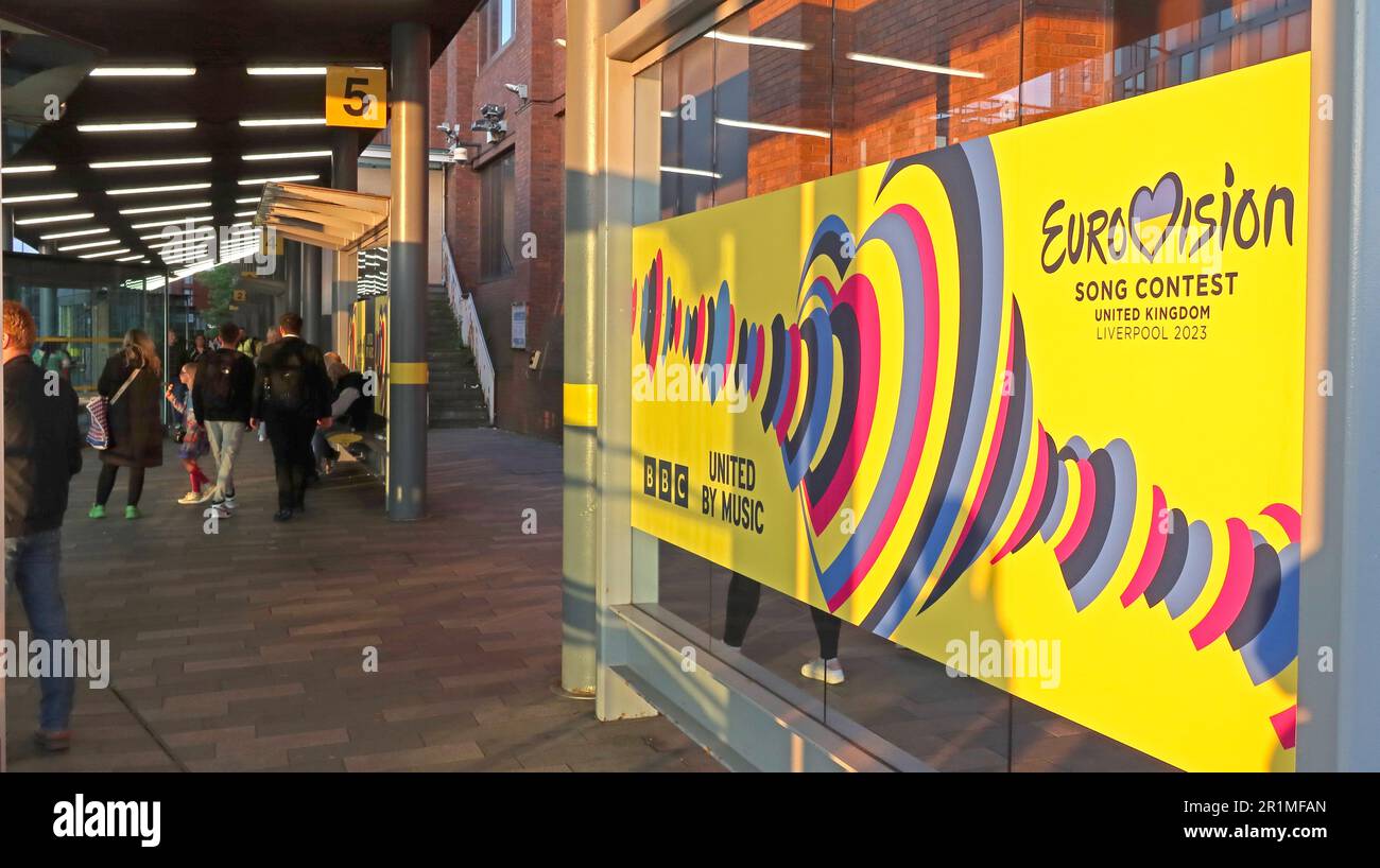 Eurovision Song Contest Willkommen am Busbahnhof Liverpool One, Stadtzentrum Liverpool, Merseyside, England, L1 Stockfoto