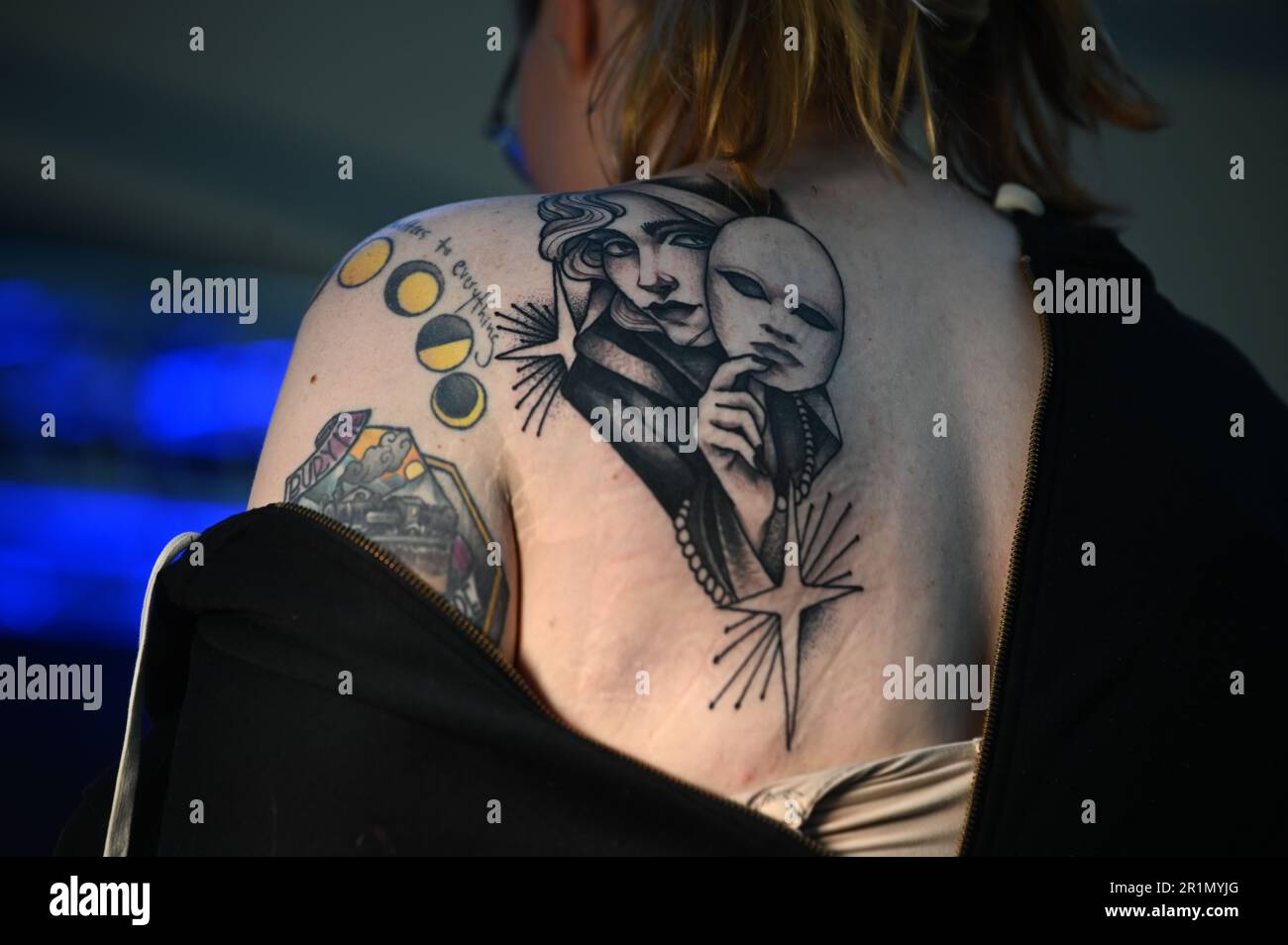 London, Großbritannien. 14. Mai 2023. Tattoo-Wettbewerb: Die Jury, die London Great British Tattoo Show 2023. Großartige Menschenmassen, tolle Atmosphäre und großartige Tätowierer kommen aus aller Welt und köstliche Speisen und Getränke im Alexandra Palace, London, Großbritannien, Credit: Siehe Li/Picture Capital/Alamy Live News Stockfoto