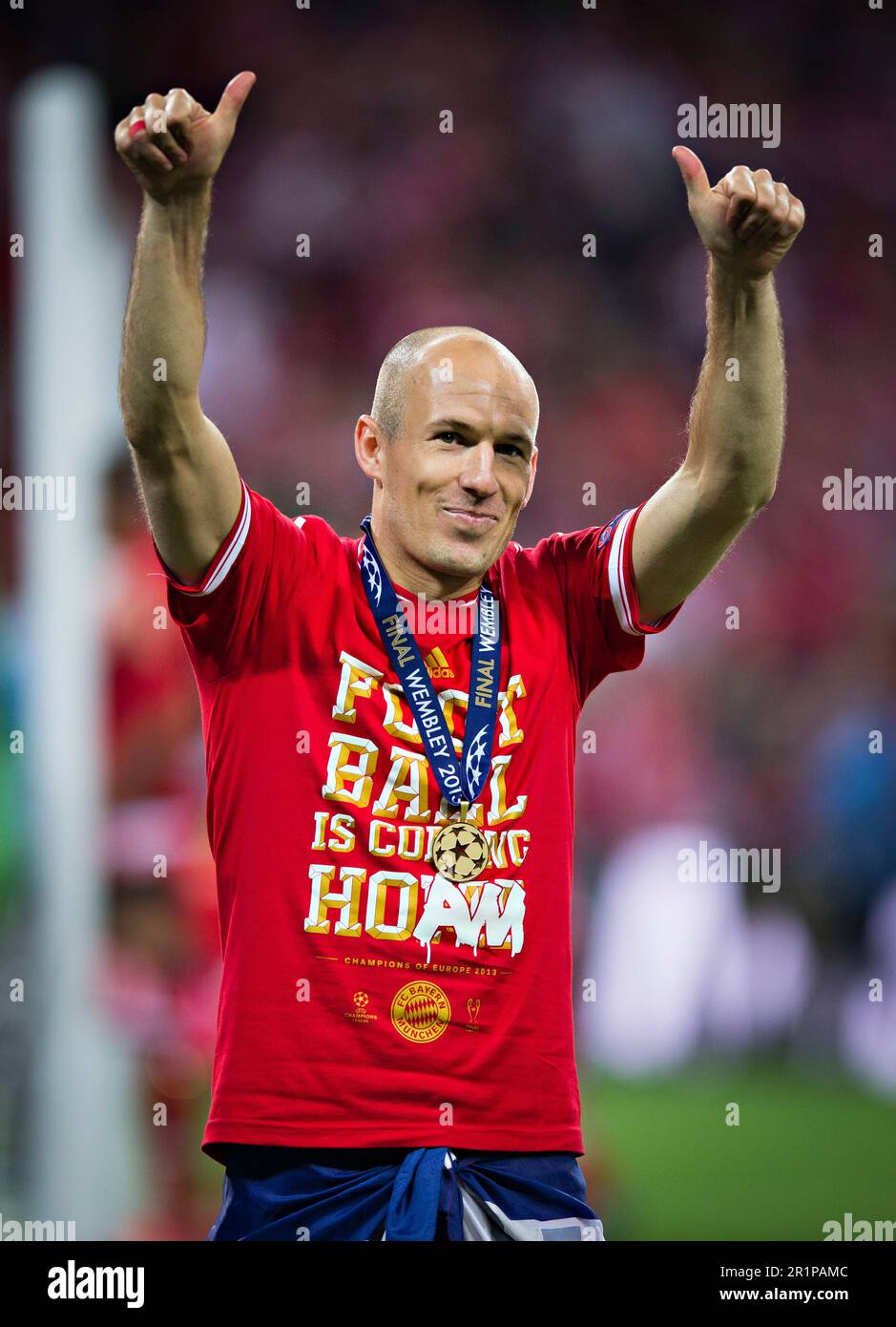 London, 25.05.2013, Wembley MŸnchener Schlussjubel: Arjen Robben (FCB) Borussia Dortmund - FC Bayern MŸnchen Champions League Finale der Herren Copyr Stockfoto