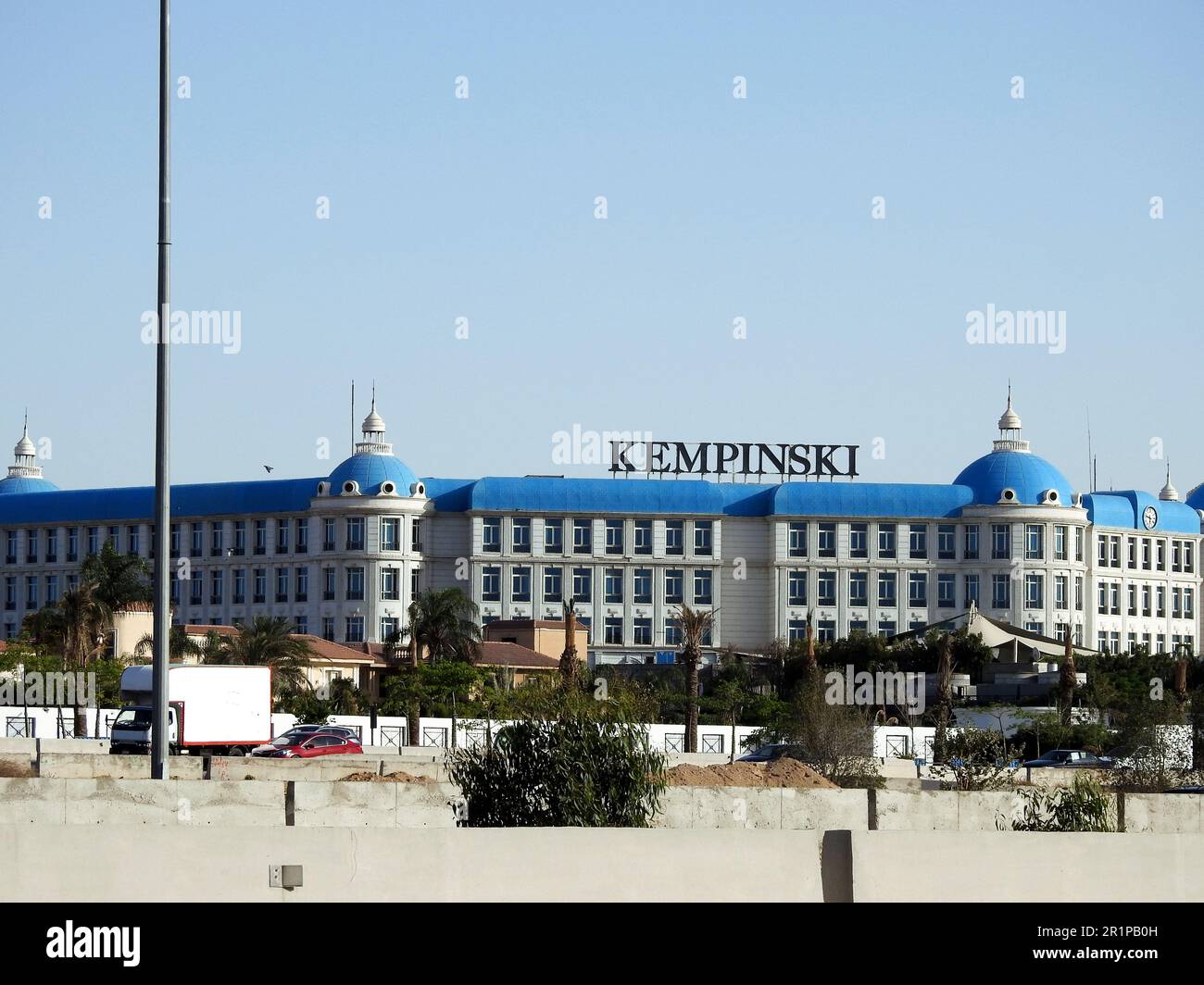 Kairo, Ägypten, Mai 4 2023: Kempinski New Cairo Egypt, ein Luxushotel-Management-Unternehmen mit Hauptsitz in Genf, Schweiz. Gegründet 1897 in Berlin Stockfoto