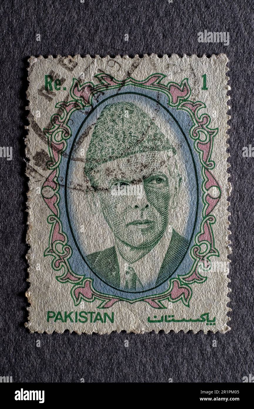 09 13 2015 Vintage Post Stamp of Pakistan verwendet Jinnah Studioshot Lokgram Kalyan Maharashtra India.Asia. Stockfoto