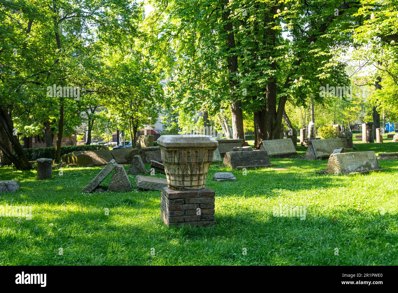Sofia, Bulgarien. Mai 2023. Die archäologischen Funde im Garten der Ärzte im Stadtzentrum Stockfoto