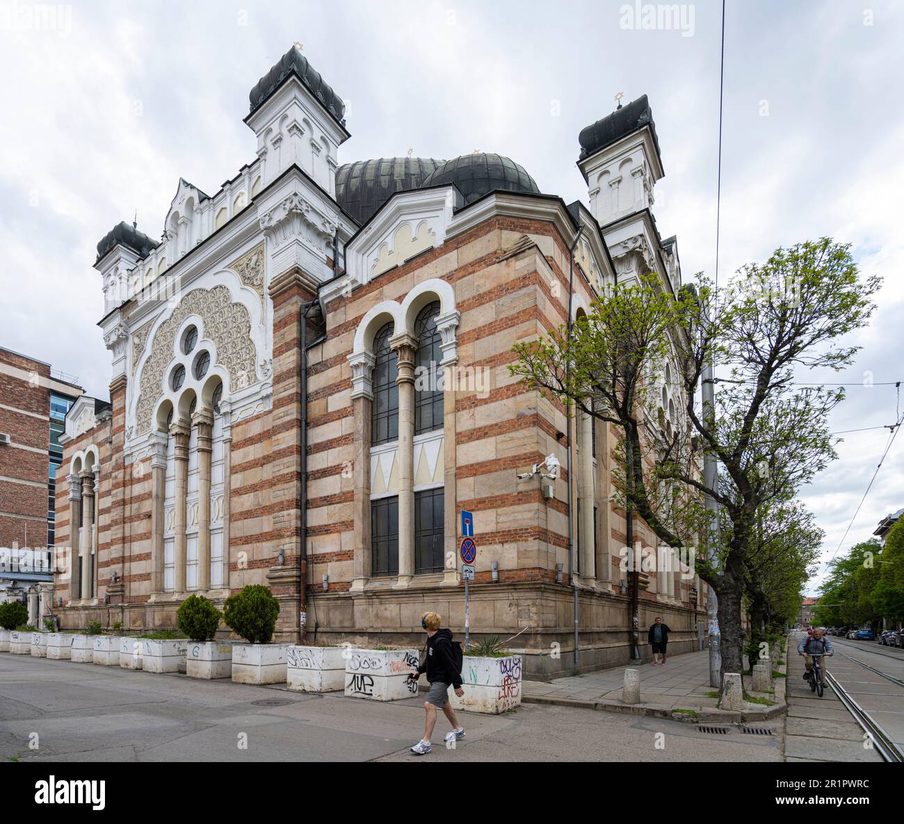 Sofia, Bulgarien. Mai 2023. Außenansicht der Synagoge von Sofia im Stadtzentrum Stockfoto
