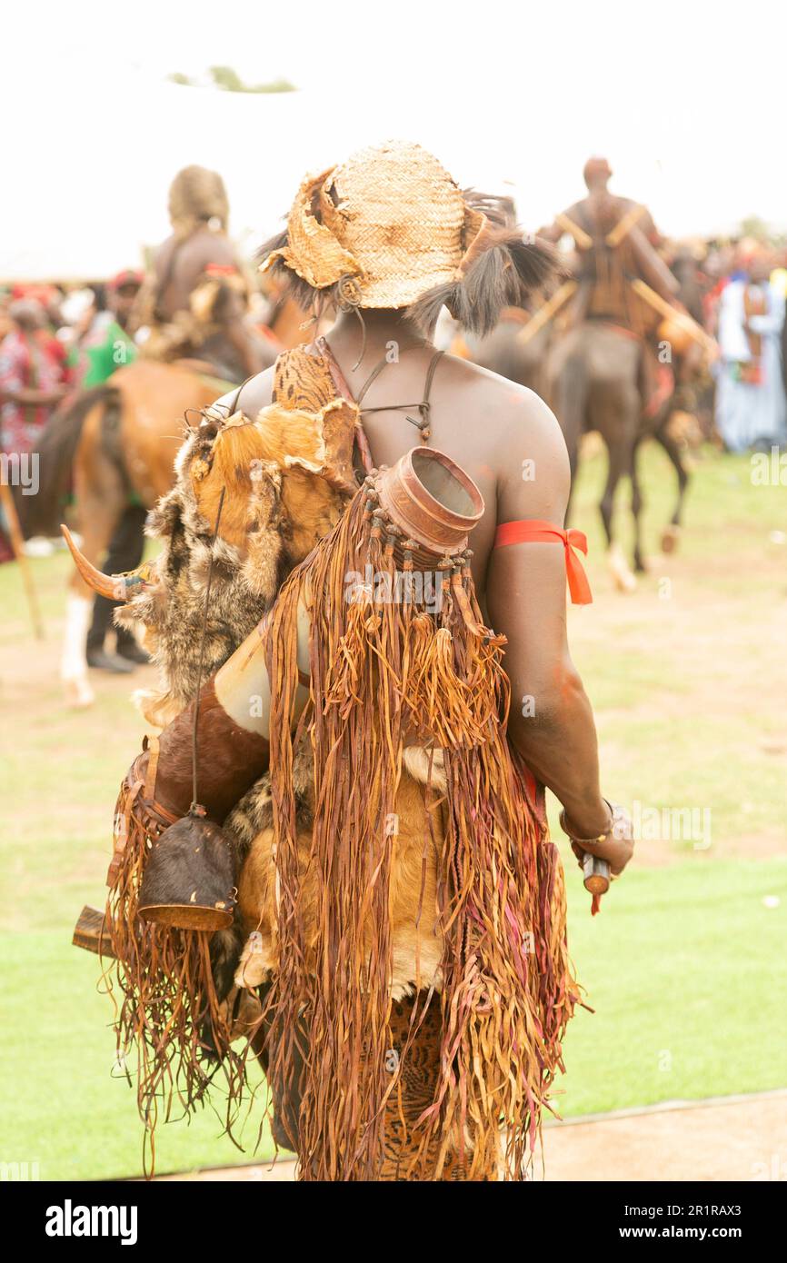 Jos, Nigeria. 12. Mai 2023 Portrait des Berom-Soldaten während des Nzem Berom-Festivals in Jos, Plateau State, Nigeria. Stockfoto