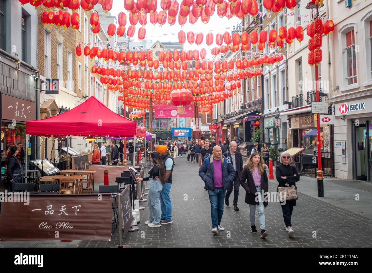 London - Mai 2023: Chinesisches Restaurant in Chinatown, einem Wahrzeichen am Londoner West End Stockfoto