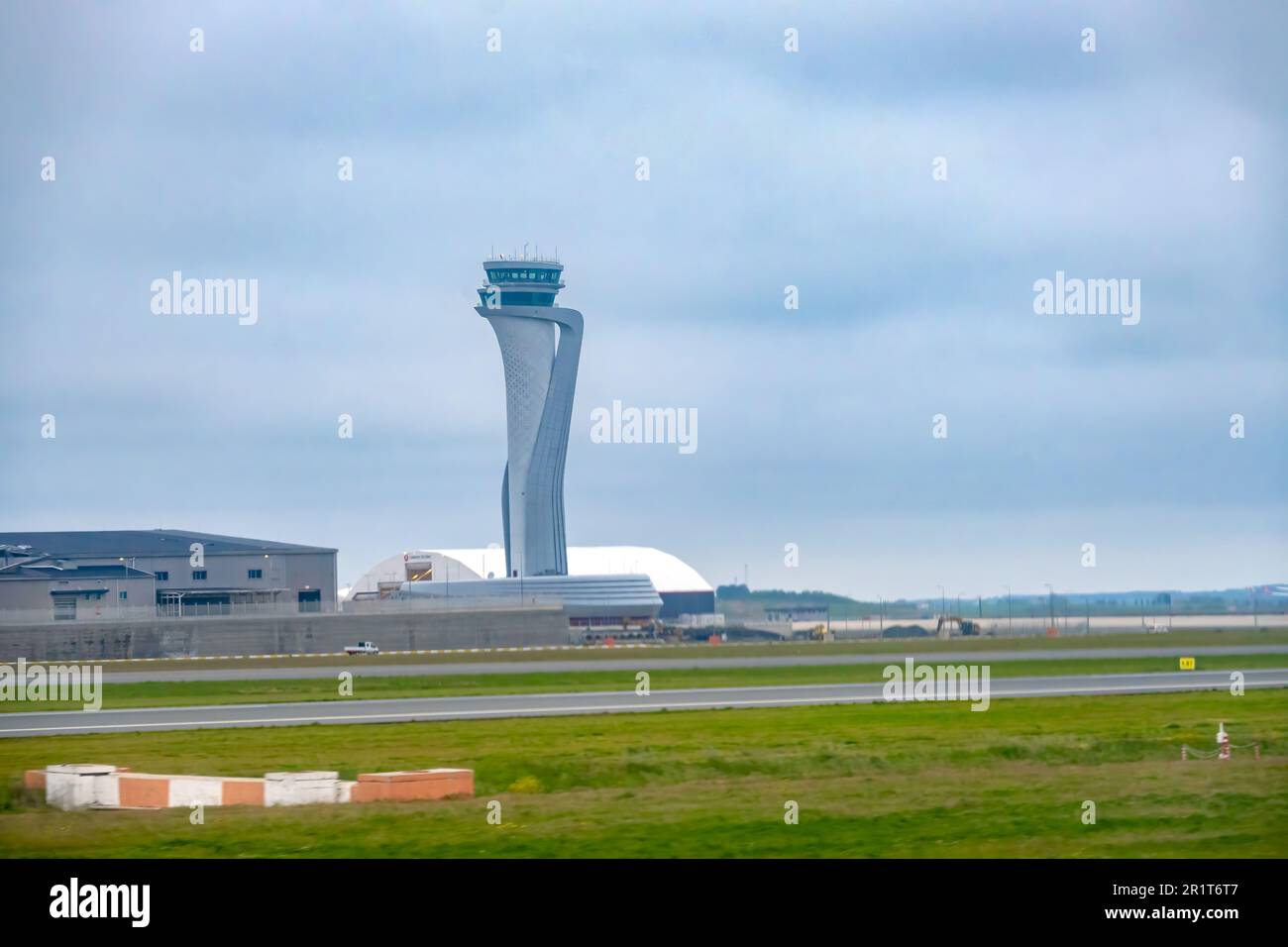 Flugzeuge der Turkish Airlines haben an den Toren angedockt, neuer Flughafen Istanbul, Istanbul, Türkei Stockfoto