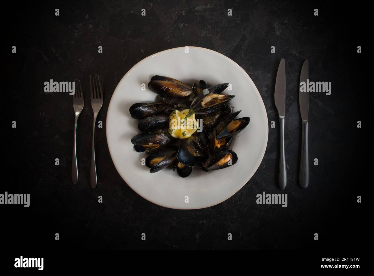 Pizza mit muscheln -Fotos und -Bildmaterial in hoher Auflösung – Alamy