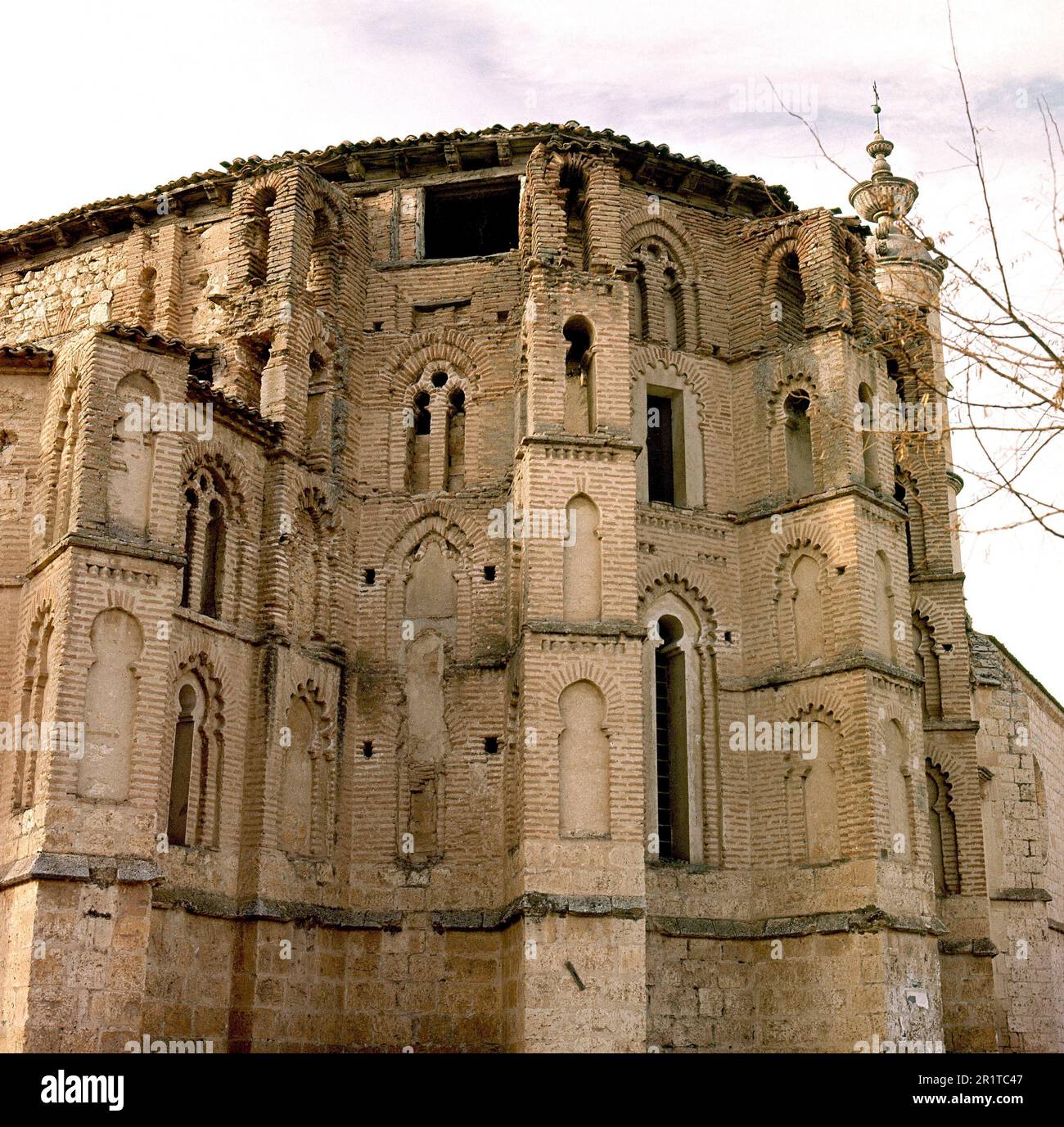 IGLESIA DE SAN PABLO-MUDEJAR - FOTO AÑOS 60. LAGE: IGLESIA CONVENTO DE SAN PABLO. PEÑAFIEL. Valladolid. SPANIEN. Stockfoto