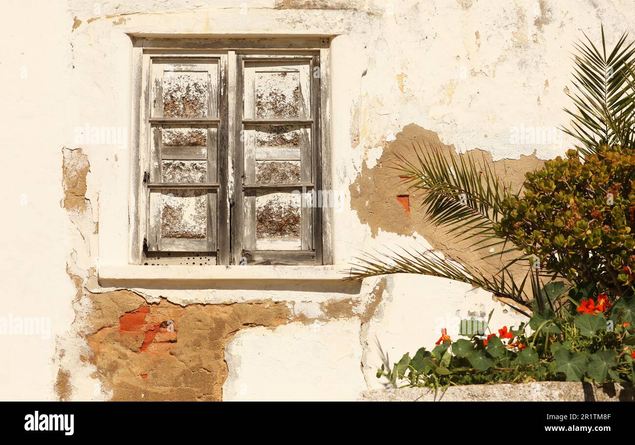 Alte Holzläden, Altstadt, Lagos, Algarve, Portugal Stockfoto