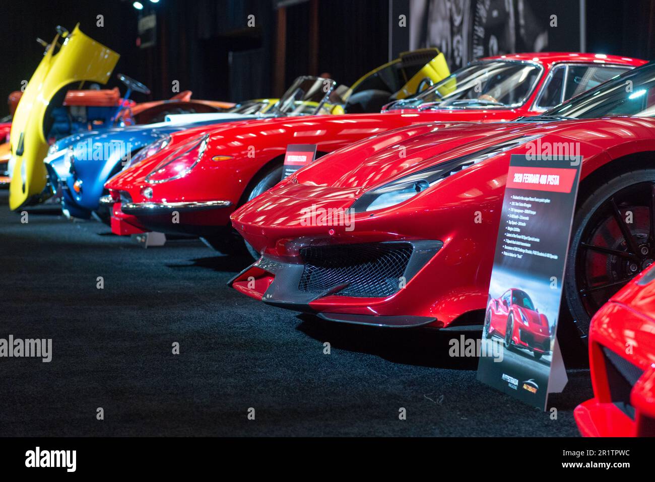 Toronto, ON, Kanada - 14. Februar 2020: Sportwagen werden auf der Canadian International Autoshow 2020 (15.-25. Februar) im Metro Toronto Convent vorgestellt Stockfoto
