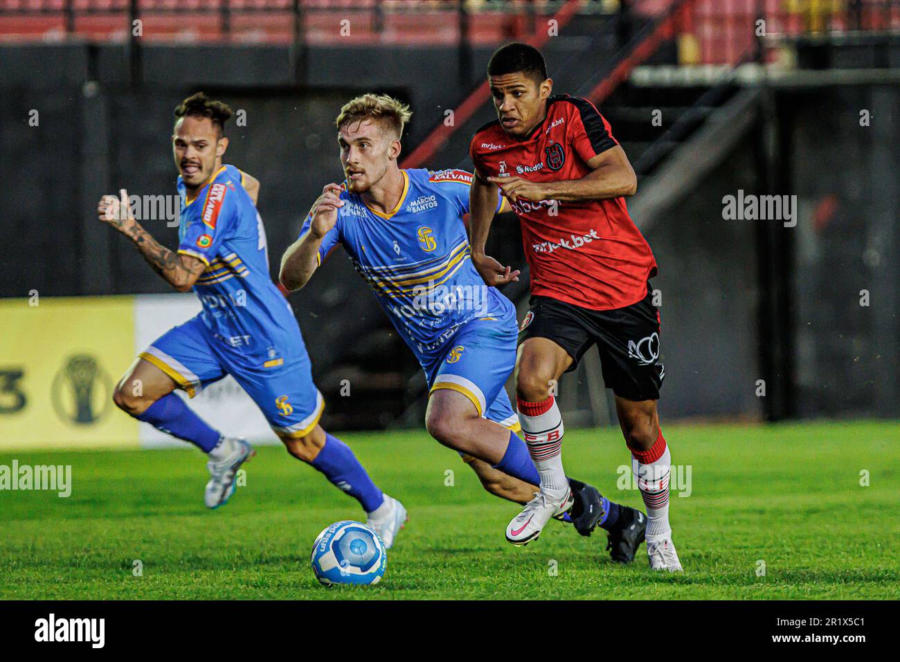 Pelotas, Brasilien. 15. Mai 2023. RS – PELOTAS – 05/14/2023 – BRASILEIRO D 2023, BRASIL DE PELOTAS X SAOJOSEENSE – Victor Jesus, Spieler von Brasil de Pelotas während eines Spiels gegen Saojoseense im Stadion Bento Mendes de Freitas für die brasilianische Meisterschaft D 2023. Foto: Volmer Perez/AGIF/Sipa USA Guthaben: SIPA USA/Alamy Live News Stockfoto