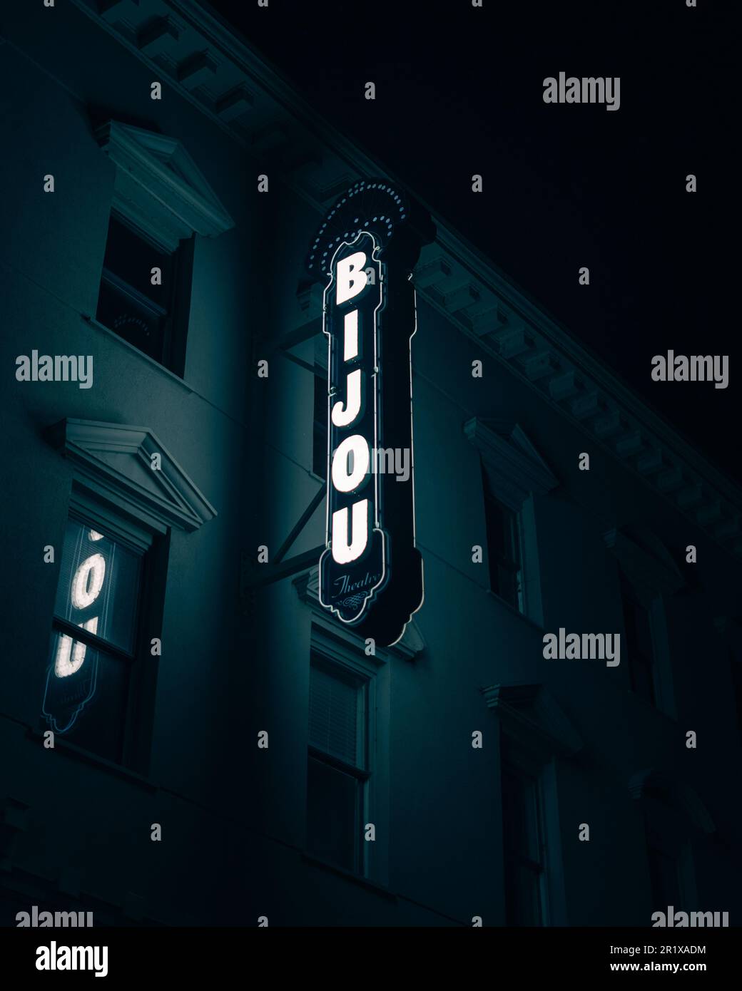 Bijou Theatre-Schild bei Nacht, Knoxville, Tennessee Stockfoto