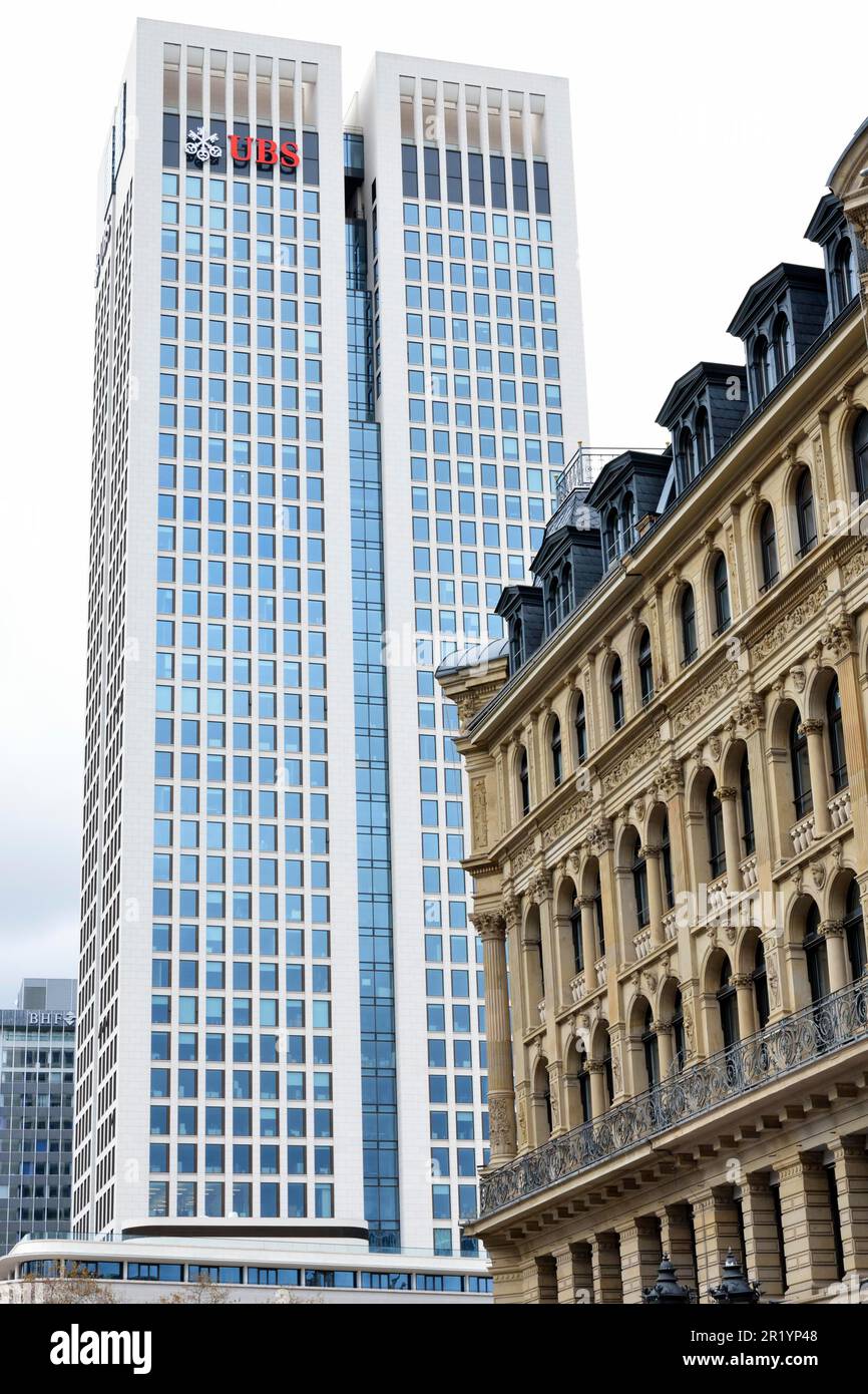 FRANKFURT, DEUTSCHLAND, NOVEMBER 24: Der Opernturm in Frankfurt am 24. November 2013. Der Opernturm ist ein 43-stöckiger, 170 Meter hoher Wolkenkratzer. Stockfoto