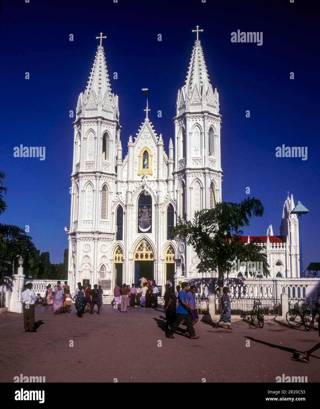 Basilika der Muttergottes für gute Gesundheit in Velankanni Velanganni an den Ufern der Bucht von Bengal, Tamil Nadu, Südindien, Indien, Asien. Gewidmet für Stockfoto