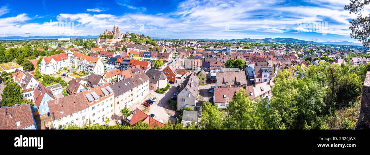 Historische Stadt Breisach mit Panoramablick auf den Dächern, Baden-Württemberg-Region Stockfoto