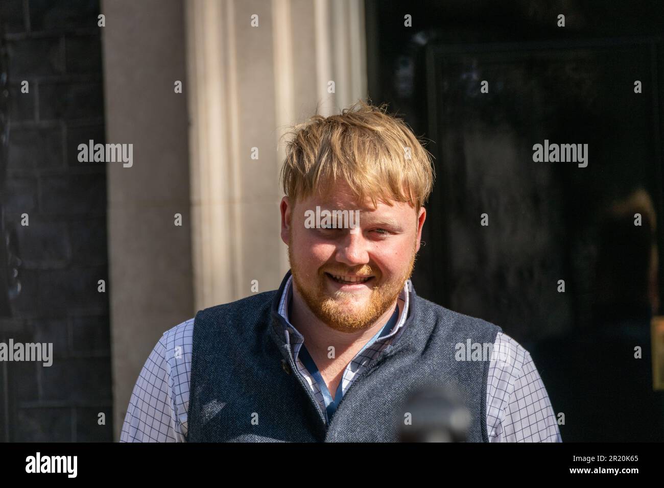 London, Großbritannien. 16. Mai 2023. Food Security Conference Farm to Fork Summit, 10 Downing Street, London, UK, Kaleb Cooper, von Clarkson's Farm, Kredit: Ian Davidson/Alamy Live News Stockfoto