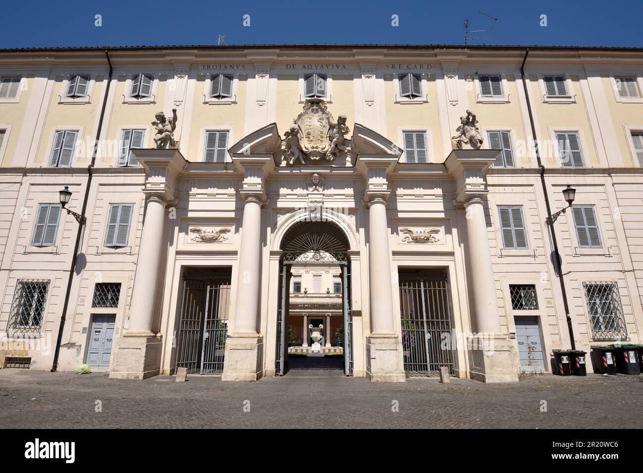 Italien, Rom, Trastevere, Piazza di Santa Cecilia, Komplex von Santa Cecilia in Trastevere, Kloster monumentalen Eingang Stockfoto
