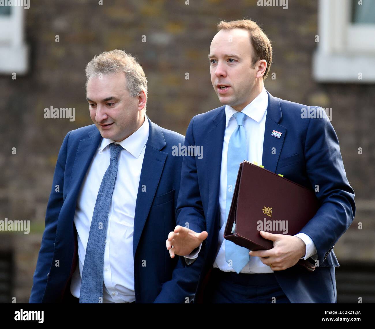 Foto von Matt Hancock, Secretary of State for Health and Social Care, verlässt Nr. 10 Downing Street, London nach einer Kabinettssitzung. Stockfoto