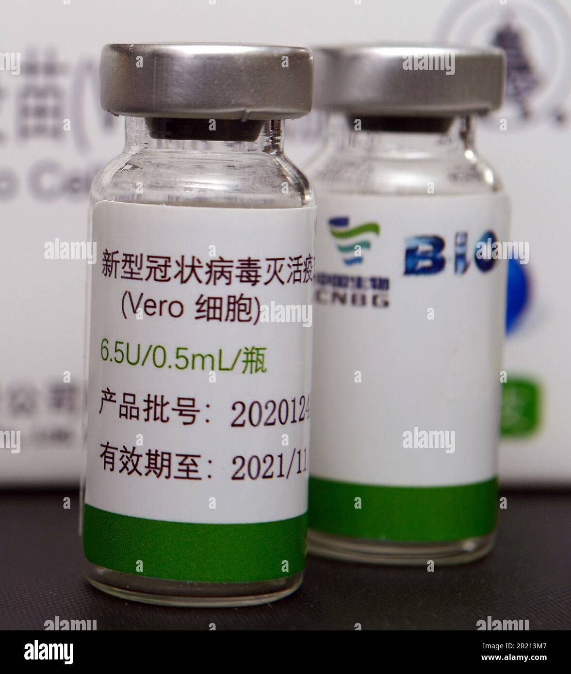BBIBP-CorV, einer von zwei inaktivierten Virus-COVID-19-Impfstoffen, die von der China National Pharmaceutical Group Corporation (CNPGC) entwickelt wurden und gemeinhin als Sinopharm, ein staatseigenes chinesisches Unternehmen, bezeichnet werden. Mai 2021. Stockfoto