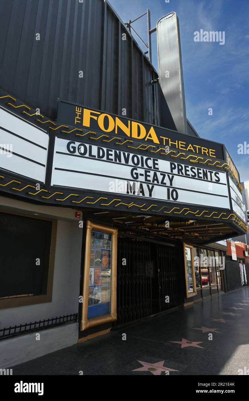LOS ANGELES, KALIFORNIEN - 12. MAI 2023: Das Fonda Theatre ist ein Konzertsaal am Hollywood Boulevard, entworfen im spanischen Kolonialstil S. Stockfoto