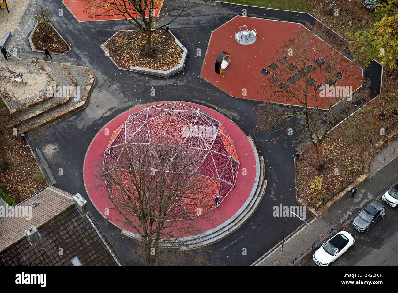 Kinderspielplatz Mohrenstraße, Luftaufnahme, Deutschland, Nordrhein-Westfalen, Bergisches Land, Wuppertal Stockfoto