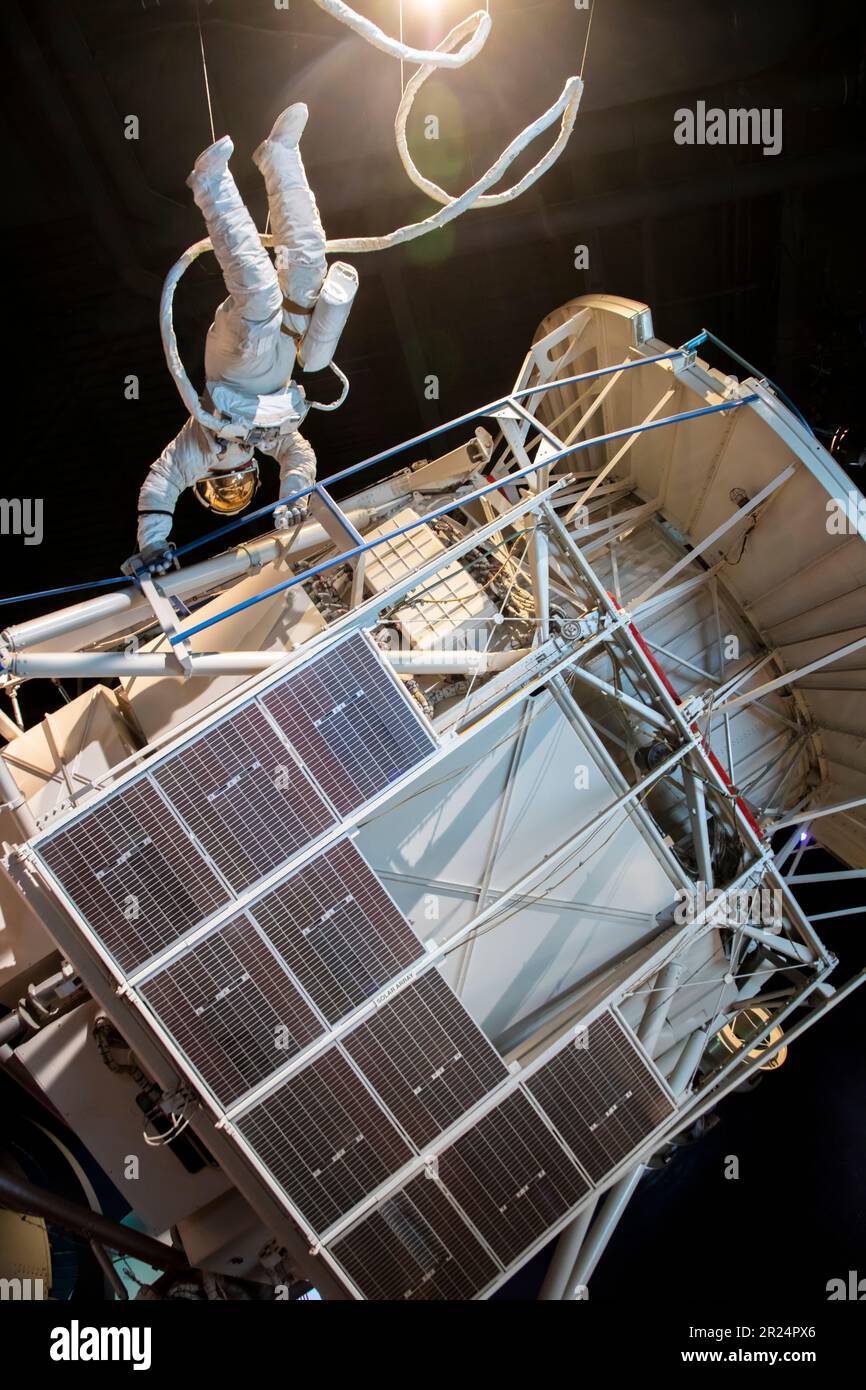 Houston USA 4. Februar 2023: The Sence im Space Center Houston: Der Astronaut arbeitet im Weltraum. Stockfoto